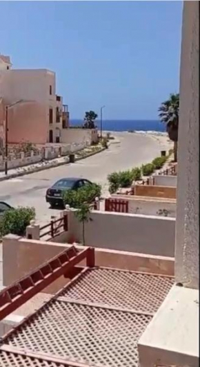 فيلا ترى البحر بقرية أندلسية مطروح بالتكييفات